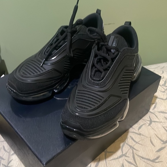 Prada sneakers - Picture 5 of 5